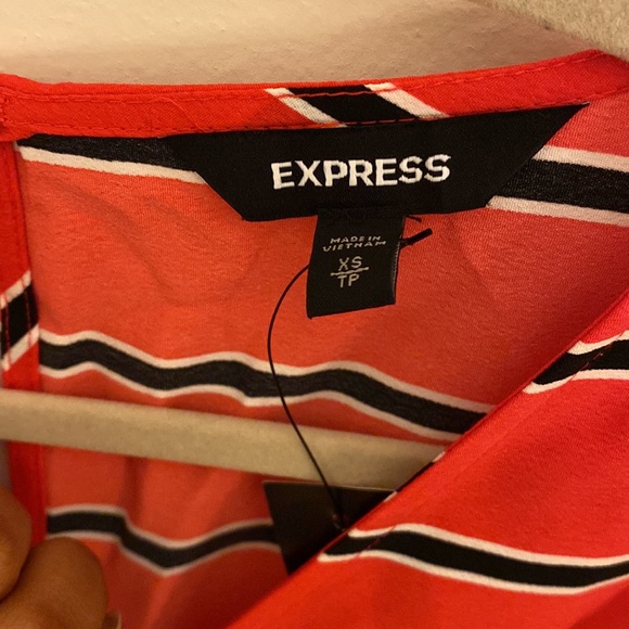 NWT Express Striped V Neck Jumpsuit - Picture 6 of 6